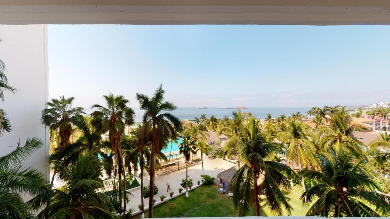 Park Royal Beach Ixtapa Exterior photo
