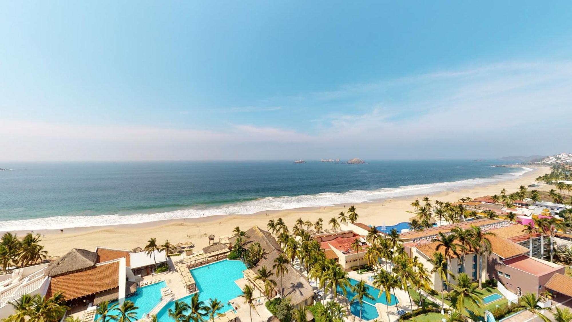 Park Royal Beach Ixtapa Exterior photo