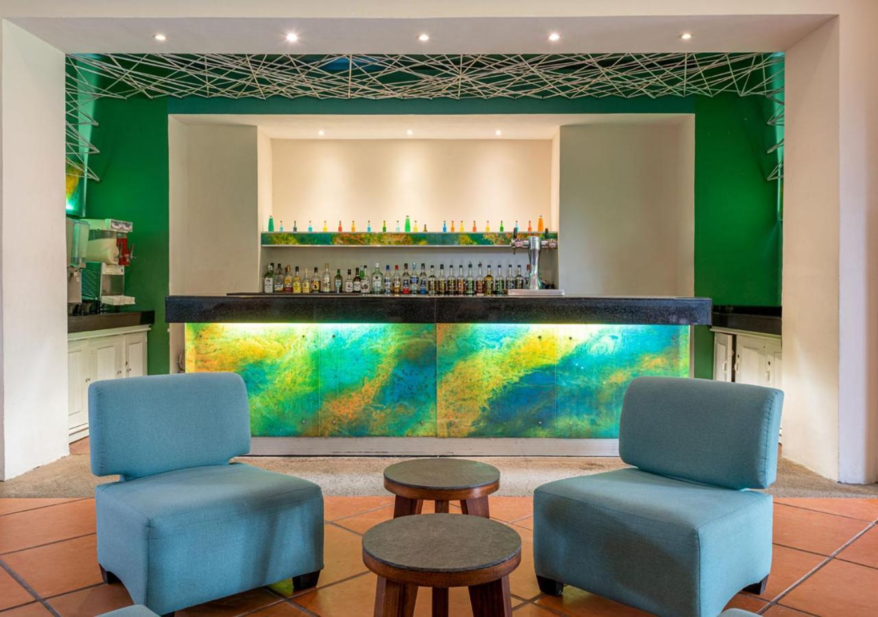 Park Royal Beach Ixtapa Exterior photo