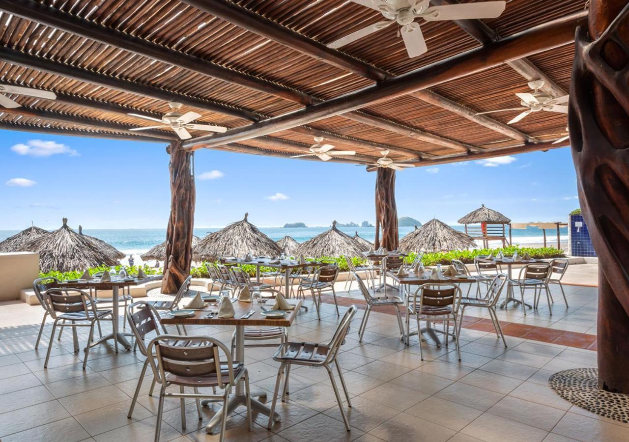 Park Royal Beach Ixtapa Exterior photo